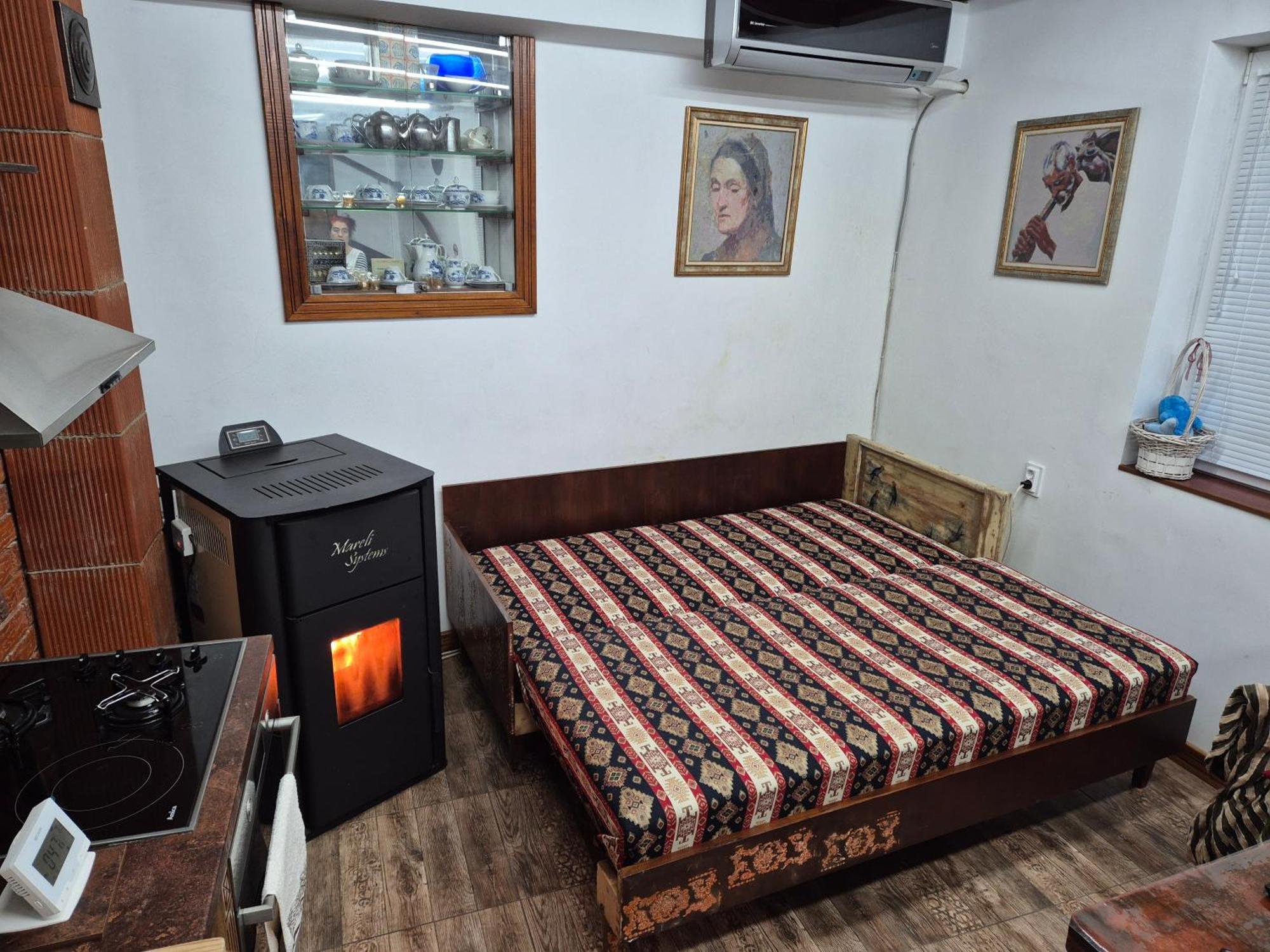 Modern And Old Lodge София Экстерьер фото